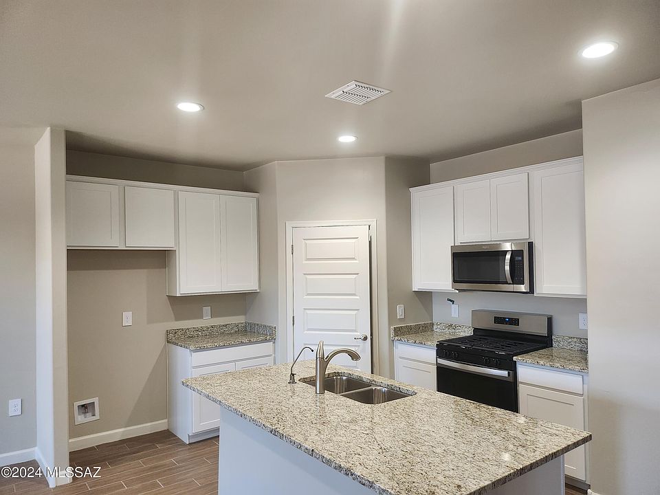1st image of 10205 N Desert Tea Dr