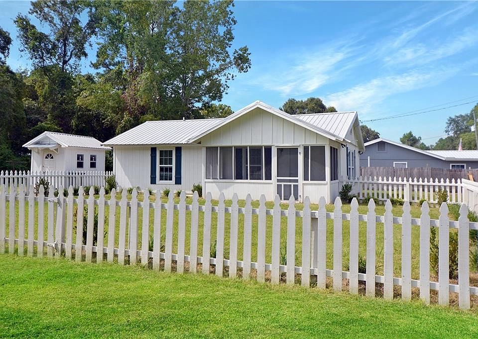 1st image of 152 Taylors Dr