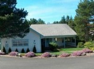 13 Onadoone Ct, Florence, OR 97439