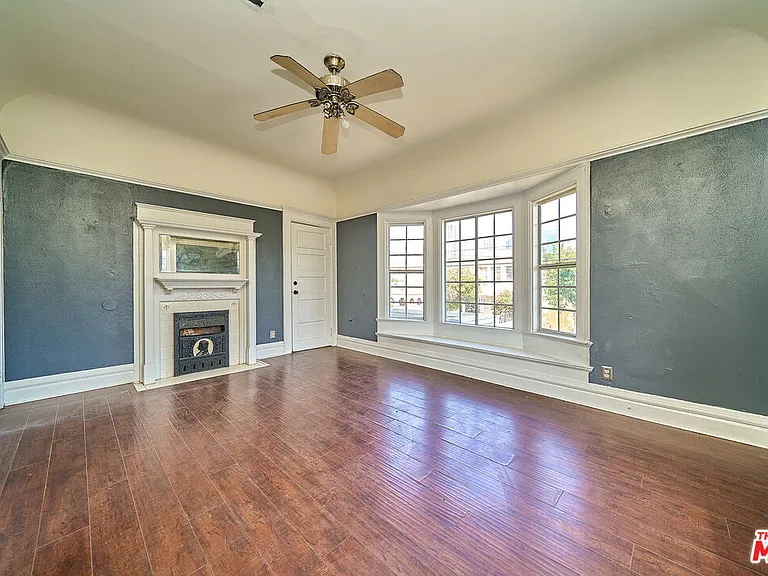 1347 Valencia St — Photo 12