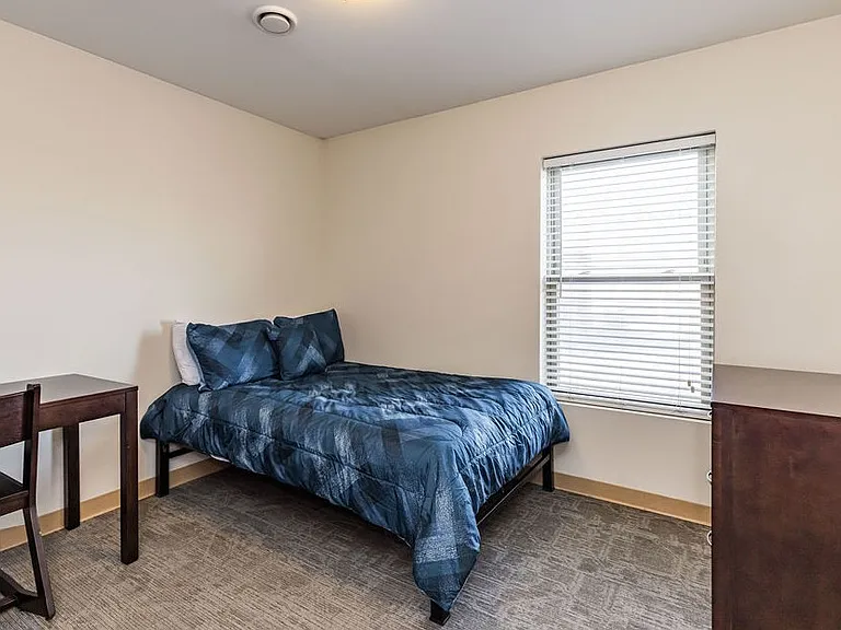 Copper Beech Commons — Photo 10