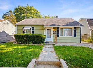 257 Vermont Ave, Aurora, IL 60505