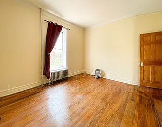 Rented by JB Mac Real Estate Inc.