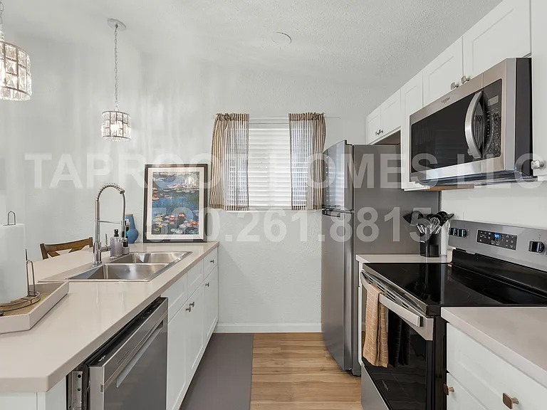730 E Lester St #1 — Photo 9