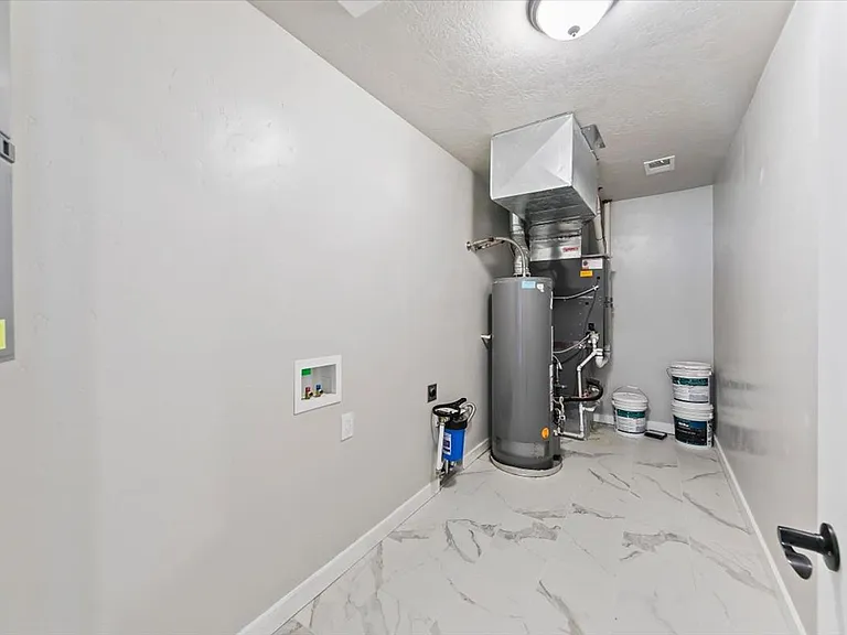 297 Bard Ave — Photo 14