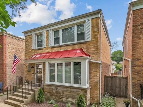 2921 W Birchwood Ave, Chicago, IL 60645