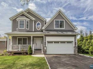 128 Morningside Ave, Cresskill, NJ 07626