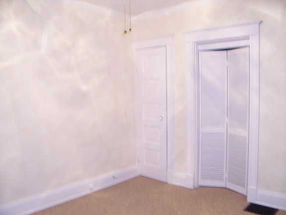 2nd image of 3736 Elsmere Ave APT 1