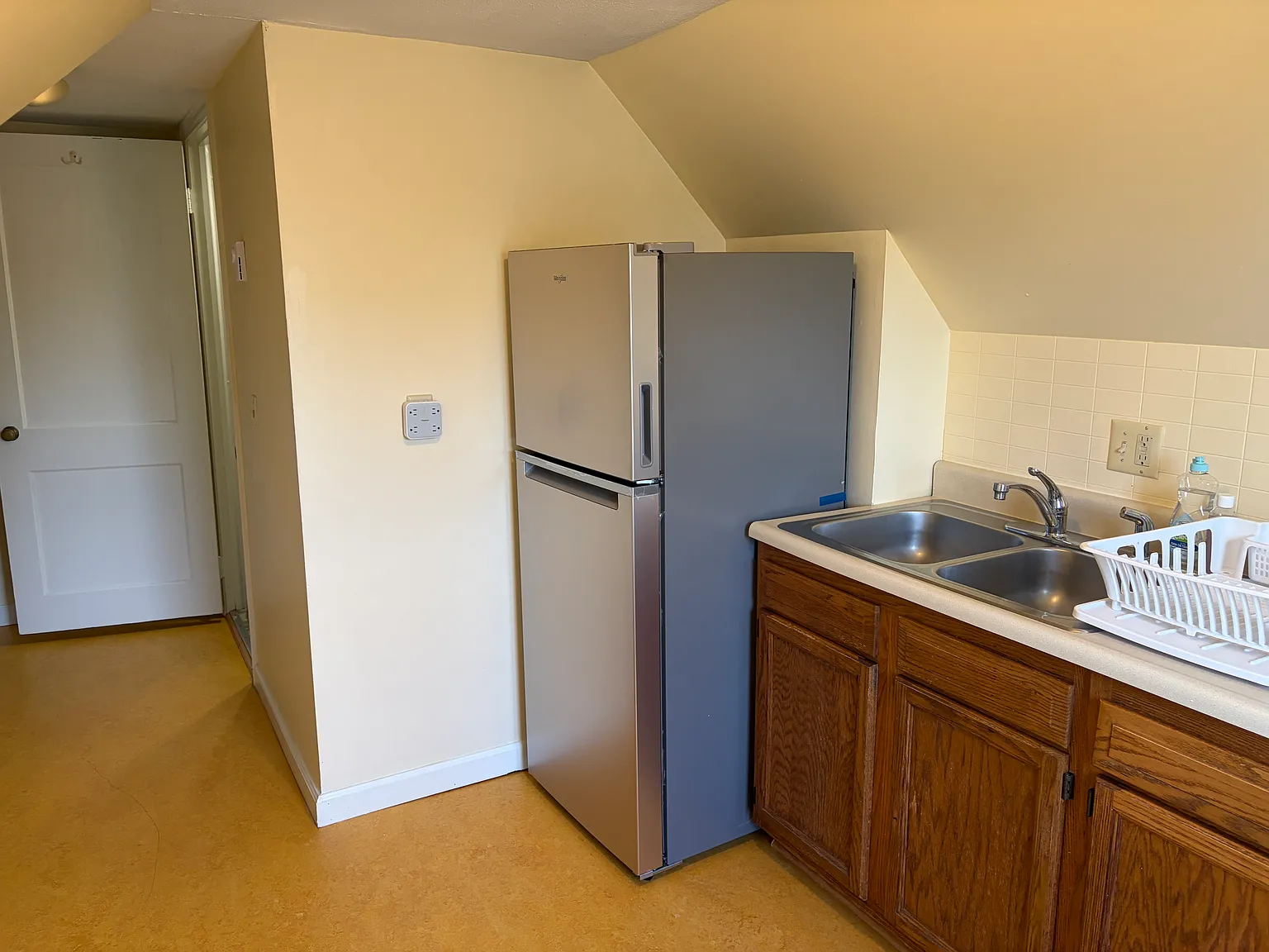 1 bed, $1,275 — Photo 3