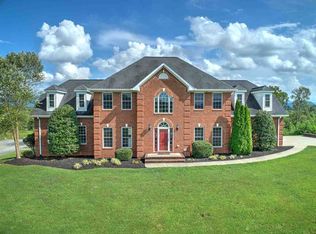 31 Riverview Dr, Greeneville, TN 37743