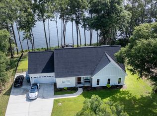 61 Memory Ln, Eufaula, AL 36027