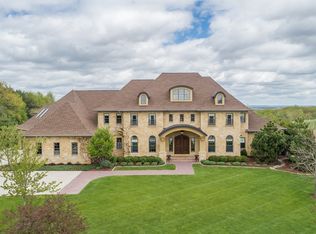 2535 E Downs Rdg, Appleton, WI 54913