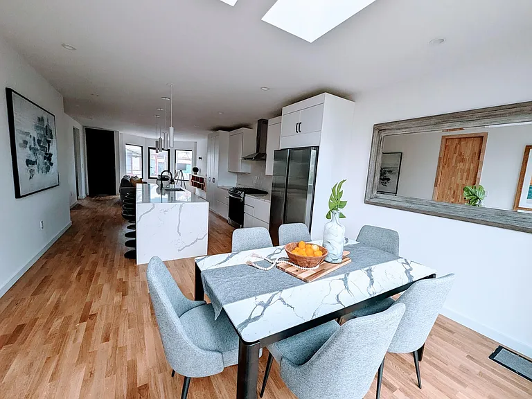 40 Francis St — Photo 14