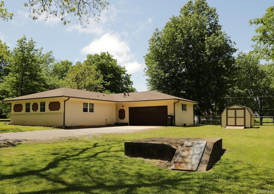1st image of 12161 E Woodcrest Dr
