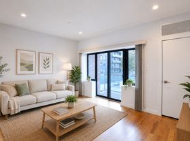 30-25 21st St, Astoria, NY