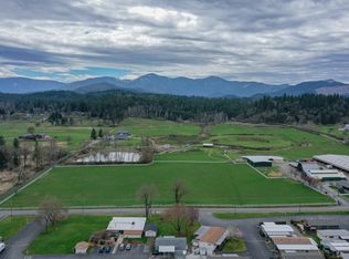 5076 Leonard Rd SPACE 135, Grants Pass, OR 97527