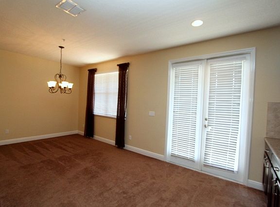 5th image of 1739 Grand Rue Dr