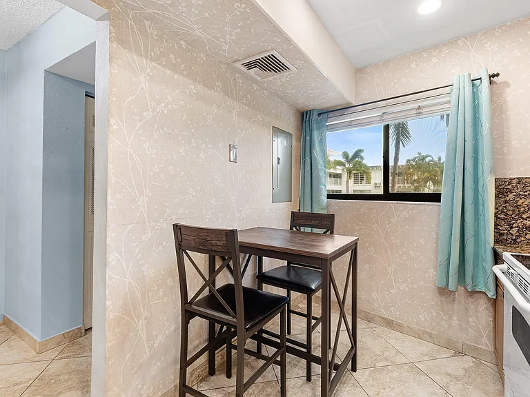 3605 S Ocean Blvd — Photo 5