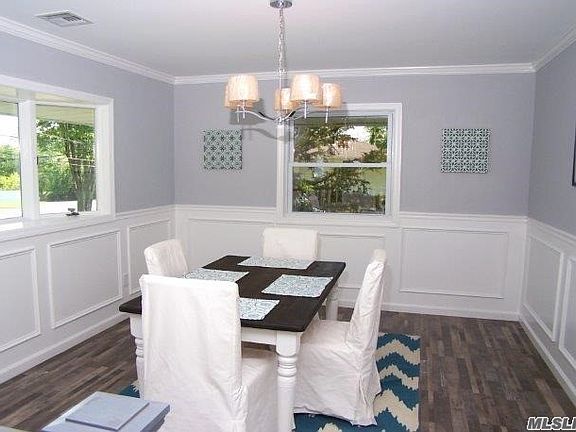 3rd image of 10 Hare Ln