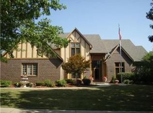 2312 W 126th St, Leawood, KS 66209