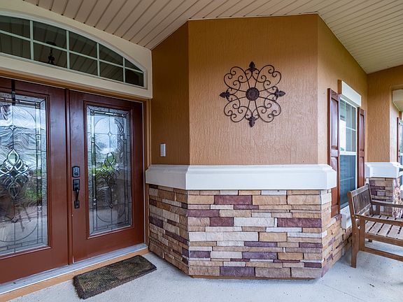 4th image of 300 N Bellagio Dr