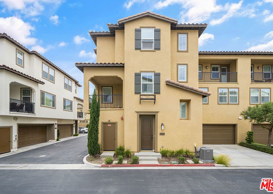 1st image of 10535 Acorn Place