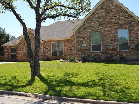4th image of 6004 Honeytree Dr