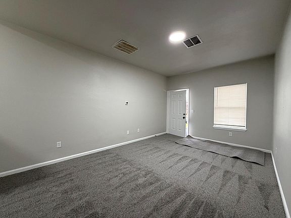 4th image of 3710 Holmes Rd #A