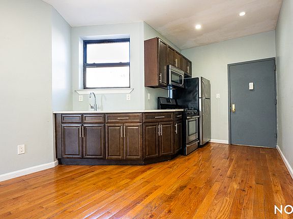 3rd image of 373 E 28th St #3A