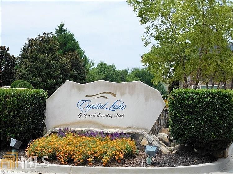 1st image of 2537 Lake Erma Dr #106