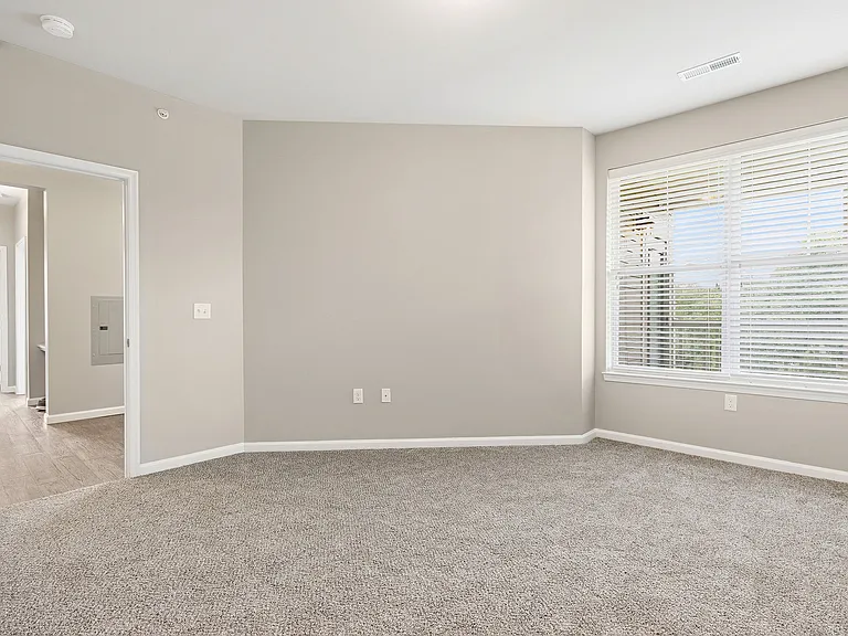 Arrive Brentwood I & II — Photo 32