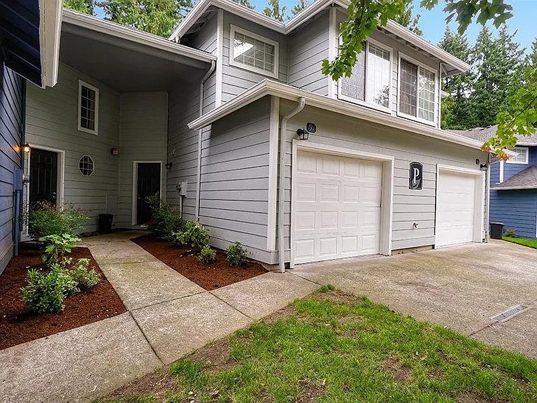 Creekside Village — Photo 35