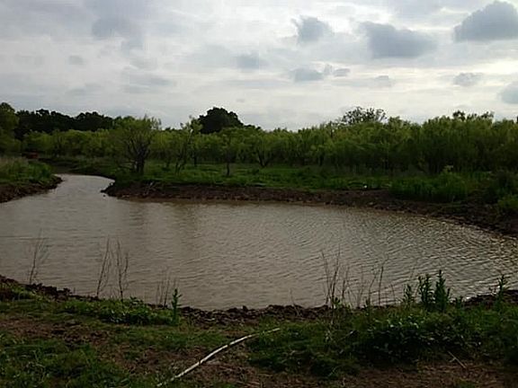 4th image of 790 Highway 2563