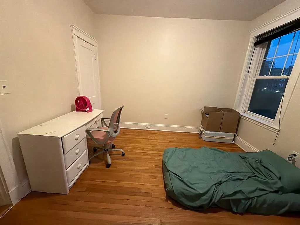 2 bed, 750 sqft, $1,650 — Photo 3