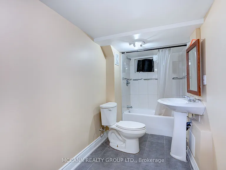 301 Robina Ave #BSMNT — Photo 13