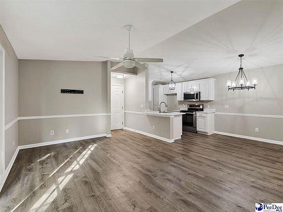 2nd image of 1360 Damon Dr APT F