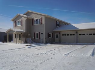 4239 Old Homestead Dr, West Bend, WI 53095