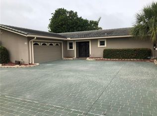 780 119th Ave, Treasure Island, FL 33706