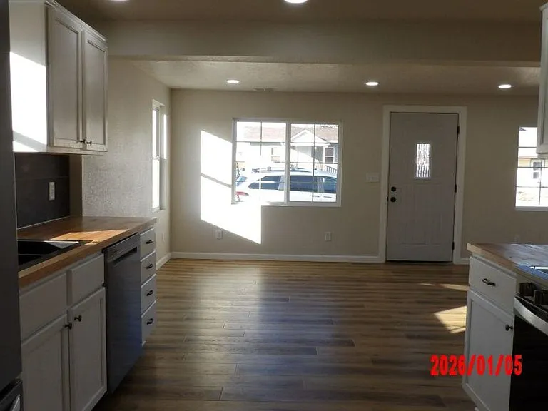 817 S Cottonwood St — Photo 9