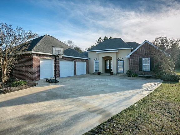 2nd image of 3985 Lemongrass Cir S