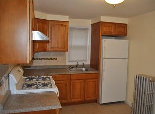 19 Brockton Ave, Quincy, MA 02169