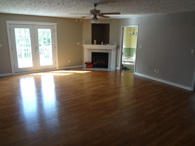 1st image of 3924 Bowen Ave