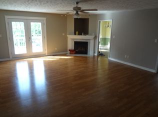 3924 Bowen Ave, Hope Mills, NC 28348