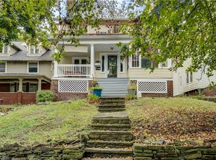 2245 Bellfield Ave, Cleveland Heights, OH 44106