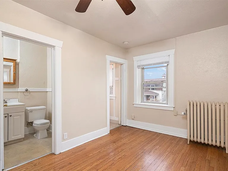 1205 Washington — Photo 7