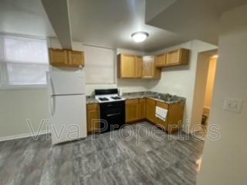 1st image of 2202 N Laporte Ave #G