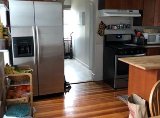 202 Elm St #3D, Cambridge, MA 02140