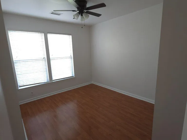 4703 Colonnade Way — Photo 30