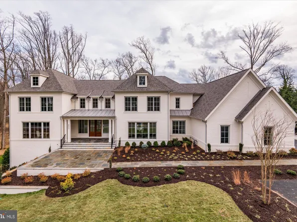 8423 Brook Rd, Mc Lean, VA 22102