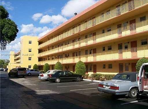 2nd image of 443 NE 195th St APT 439